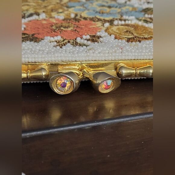 Vintage 1950's Style Handbag, Kiss Closure - Picture 3 of 8